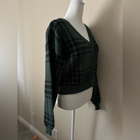 Green Plaid Cardigan - Picture 2 of 6